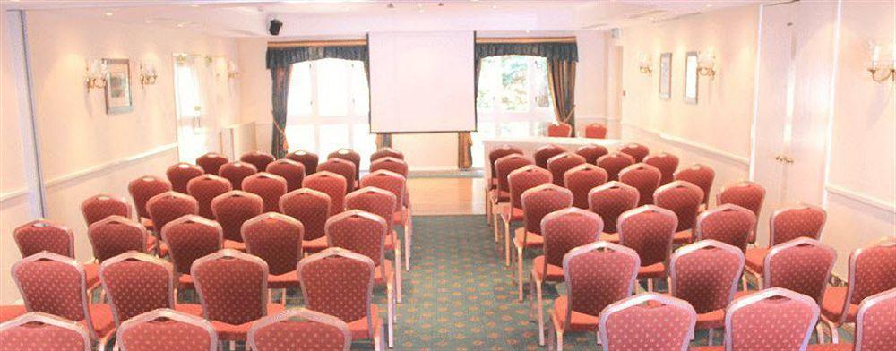 The Devil's Punchbowl Hotel Hindhead
