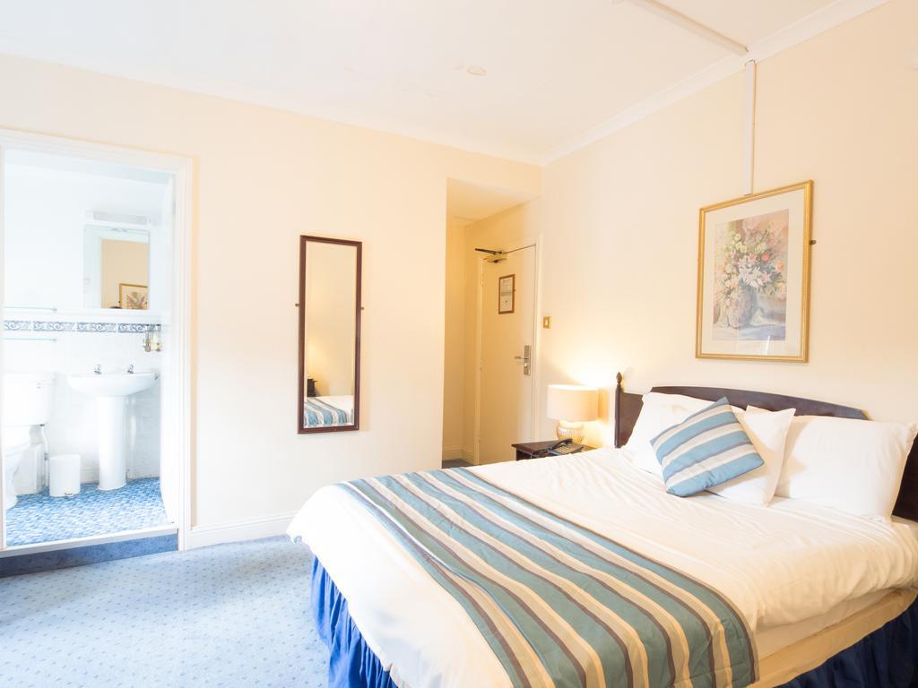 Hotel The Devil's Punchbowl 3*